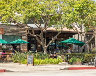 10001 Venice Blvd - Photo Thumbnail 29