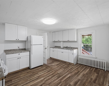 213 Overlook Place - Photo Thumbnail 12