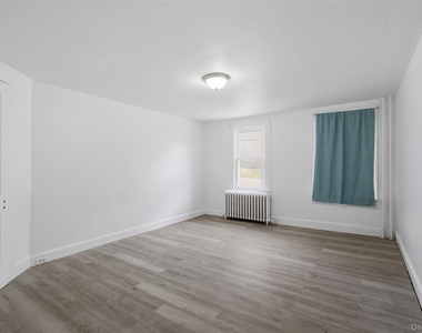 213 Overlook Place - Photo Thumbnail 14