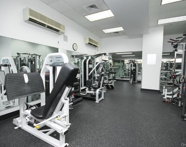 4-74 48th Avenue - Photo Thumbnail 11