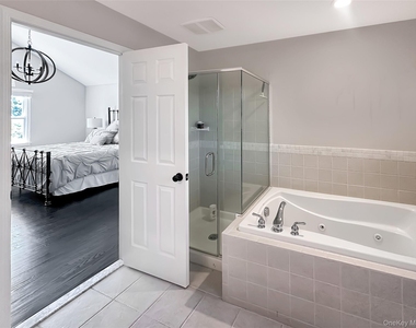 5765 Bergen Avenue - Photo Thumbnail 15