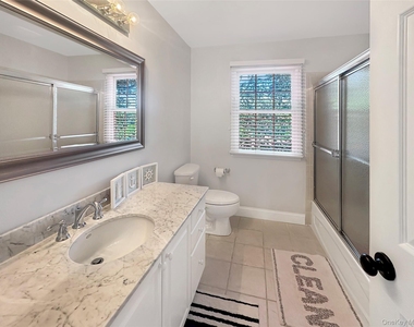 5765 Bergen Avenue - Photo Thumbnail 19