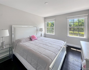 5765 Bergen Avenue - Photo Thumbnail 18