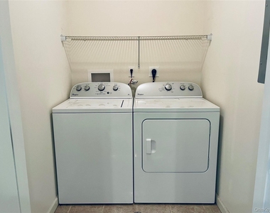 46 Islip Avenue - Photo Thumbnail 13