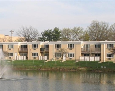 13 Lake Avenue - Photo Thumbnail 21