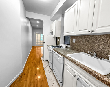 147 East 90th Street - Photo Thumbnail 1