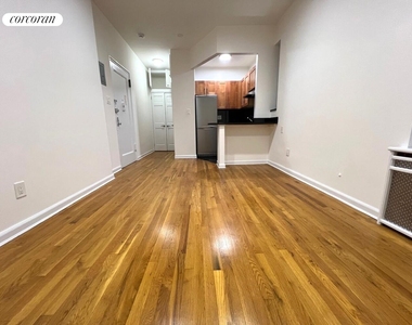 151 E 81st Street - Photo Thumbnail 1