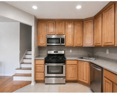7260 Bergen Court - Photo Thumbnail 4