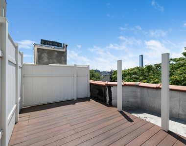 163 Chrystie Street - Photo Thumbnail 2