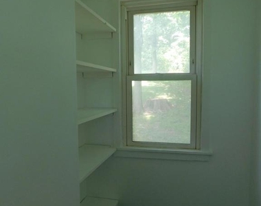 229 Sunset Lane - Photo Thumbnail 8