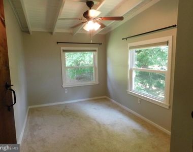 229 Sunset Lane - Photo Thumbnail 9