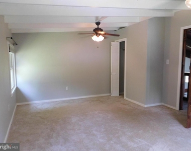 229 Sunset Lane - Photo Thumbnail 13