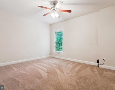 70 Ruby Glen Lane - Photo Thumbnail 45