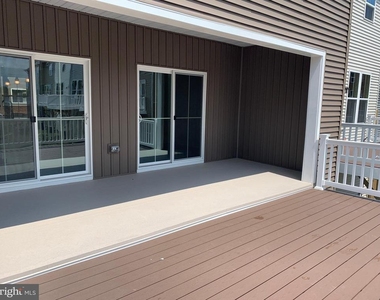 11263 Dry Spring Drive - Photo Thumbnail 38