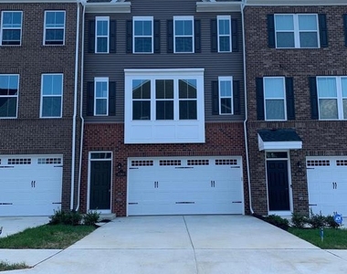 11263 Dry Spring Drive - Photo Thumbnail 1