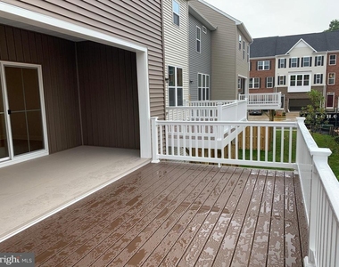 11263 Dry Spring Drive - Photo Thumbnail 37