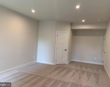 11263 Dry Spring Drive - Photo Thumbnail 44