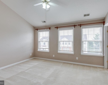 43794 Virginia Manor Terrace - Photo Thumbnail 20