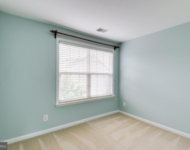 43794 Virginia Manor Terrace - Photo Thumbnail 17
