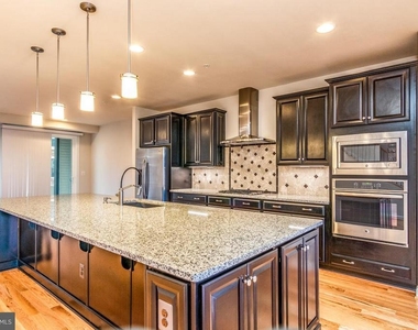43375 Whitehead Terrace - Photo Thumbnail 13