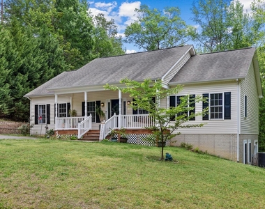 7386 Monroe Drive - Photo Thumbnail 3