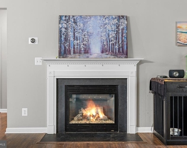 7386 Monroe Drive - Photo Thumbnail 12