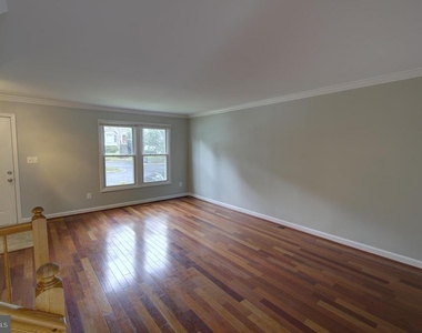 13826 Wakley Court - Photo Thumbnail 4