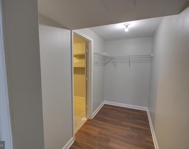 13826 Wakley Court - Photo Thumbnail 19