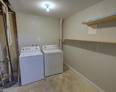 13826 Wakley Court - Photo Thumbnail 20