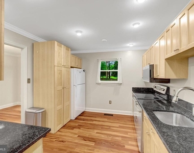 12607 Glenbrooke Woods Drive - Photo Thumbnail 16