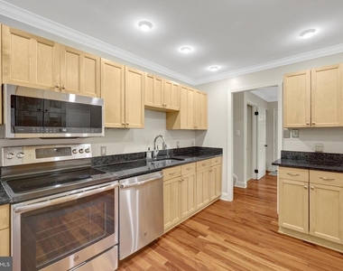 12607 Glenbrooke Woods Drive - Photo Thumbnail 18