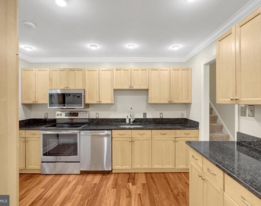 12607 Glenbrooke Woods Drive - Photo Thumbnail 15