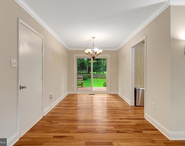 12607 Glenbrooke Woods Drive - Photo Thumbnail 9