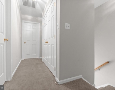 13412 Burrough Farm Drive - Photo Thumbnail 26