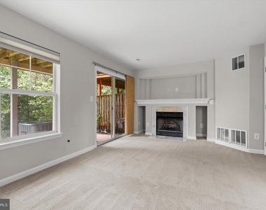 13412 Burrough Farm Drive - Photo Thumbnail 7