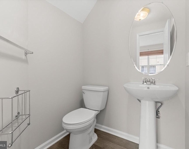 13412 Burrough Farm Drive - Photo Thumbnail 15