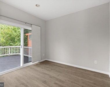 13412 Burrough Farm Drive - Photo Thumbnail 14