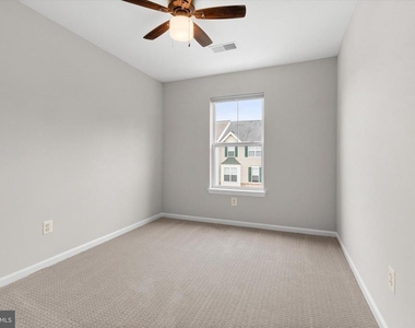 13412 Burrough Farm Drive - Photo Thumbnail 25