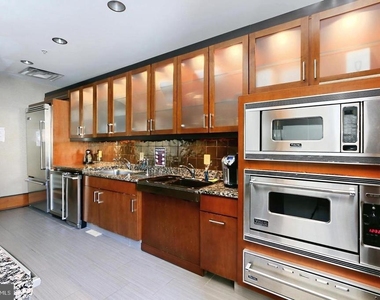 11990 Market Street - Photo Thumbnail 4