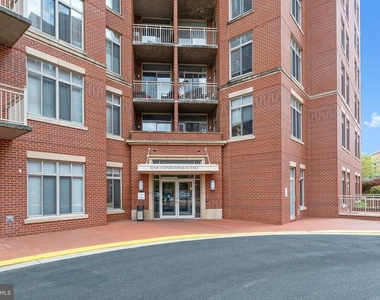 4480 Market Commons Drive - Photo Thumbnail 2