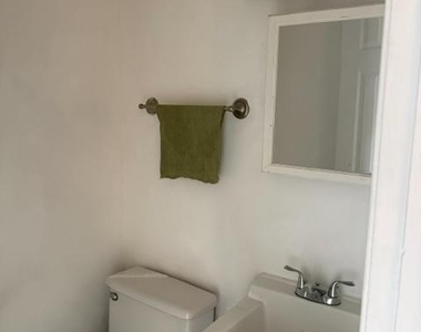 236 Nottoway Drive - Photo Thumbnail 2
