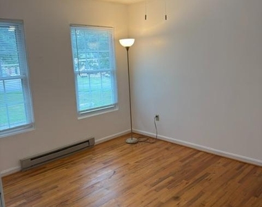 236 Nottoway Drive - Photo Thumbnail 5