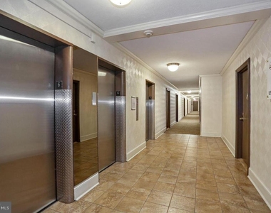 1111 Arlington Boulevard - Photo Thumbnail 5