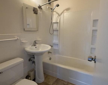 1121 Arlington Boulevard - Photo Thumbnail 14