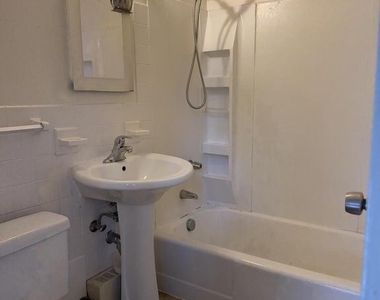 1121 Arlington Boulevard - Photo Thumbnail 15