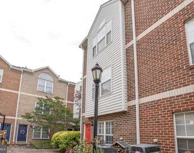 3050 S Glebe Road - Photo Thumbnail 65