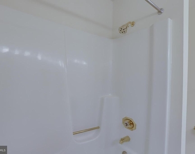 3050 S Glebe Road - Photo Thumbnail 39