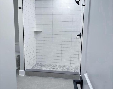 1720 W Master Street - Photo Thumbnail 8