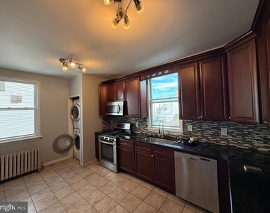 2423 E Allegheny Ave - Photo Thumbnail 2