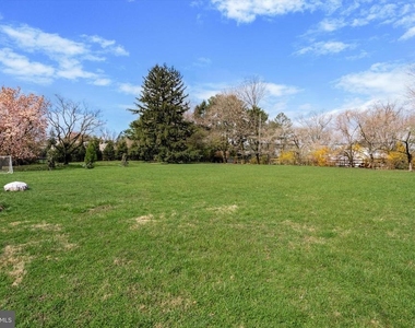 1530 Briar Hill Road - Photo Thumbnail 27